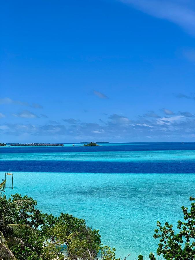 Ilaa Beach Maldives Hotel Гулхи Екстериор снимка