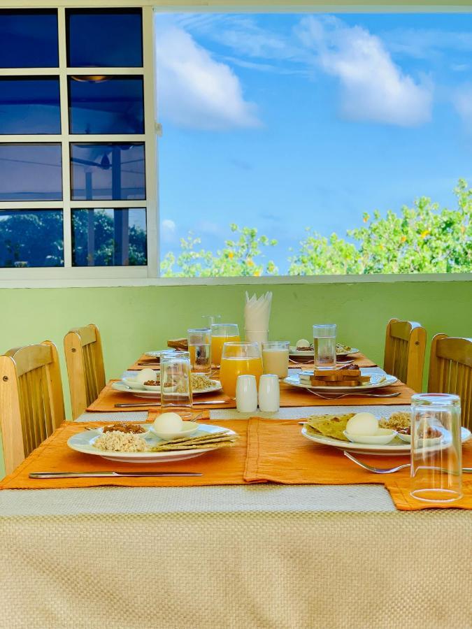 Ilaa Beach Maldives Hotel Гулхи Екстериор снимка
