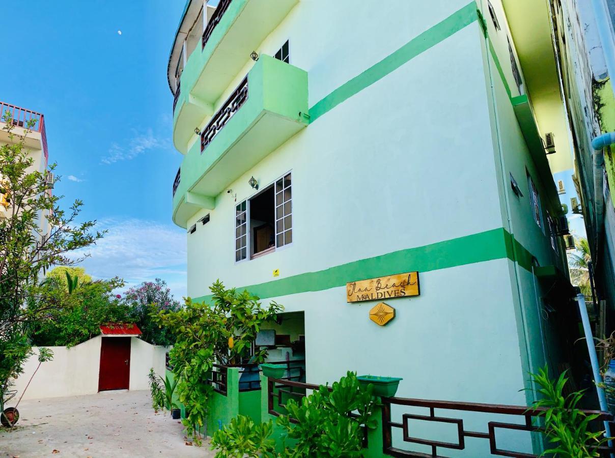 Ilaa Beach Maldives Hotel Гулхи Екстериор снимка