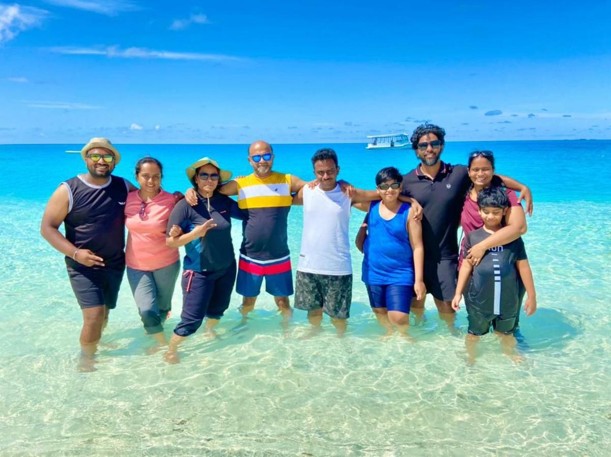 Ilaa Beach Maldives Hotel Гулхи Екстериор снимка