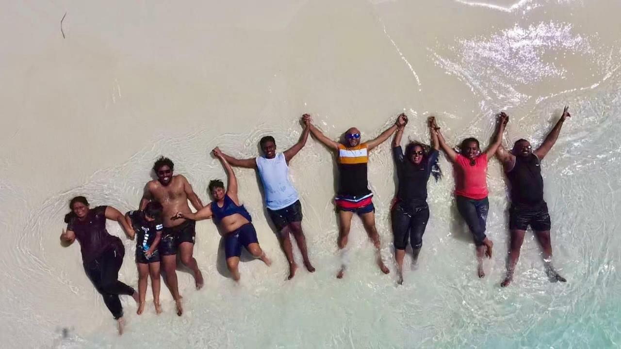 Ilaa Beach Maldives Hotel Гулхи Екстериор снимка